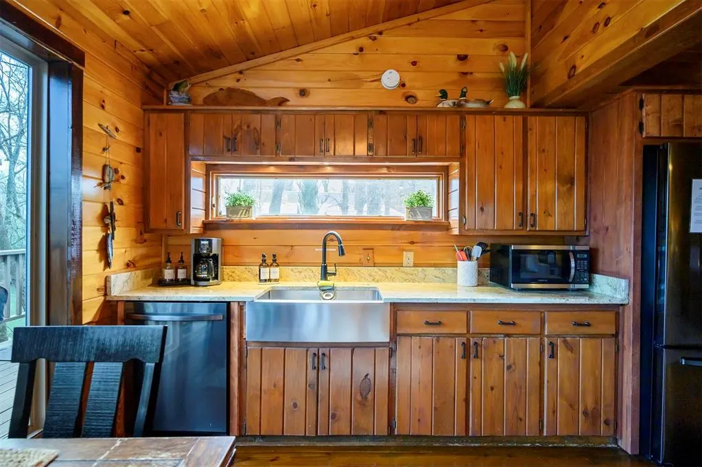 Photo 42 — 732 Red Fox Road, Broken Bow, OK 74728