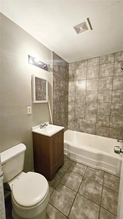 Photo 9 — 1339 SW 26th Street, Oklahoma City, OK 73108