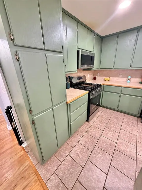 Photo 12 — 401 E Davis Street, Tipton, OK 73570