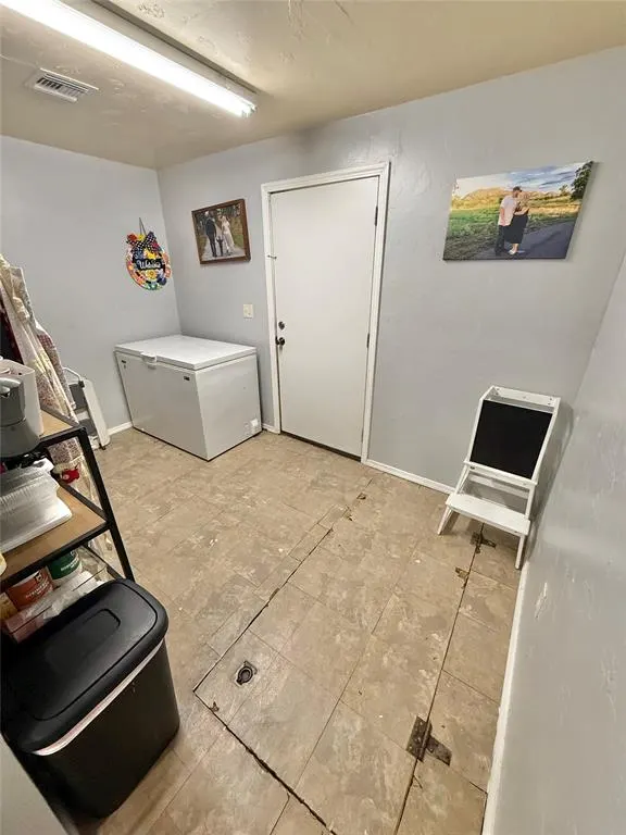 Photo 13 — 401 E Davis Street, Tipton, OK 73570