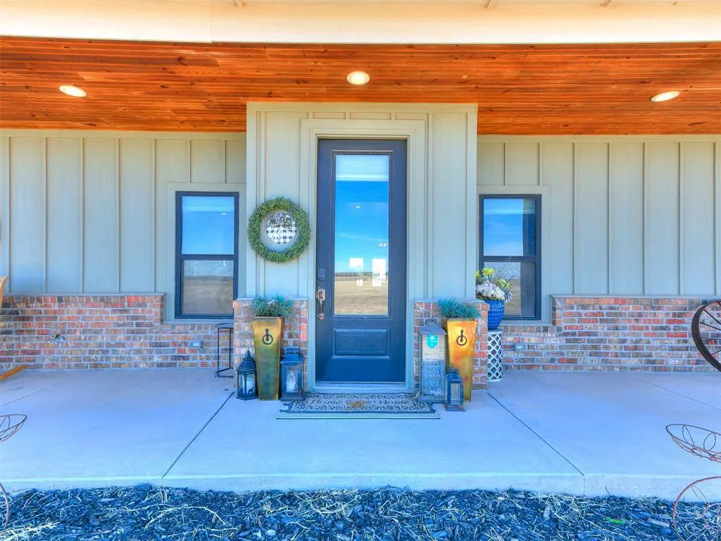Photo 2 — 6125 Alfadale Street, Union City, OK 73090