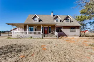 Sold home at 25073 Roselawn Road