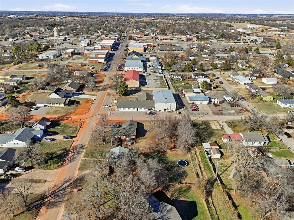 Photo 25 — 306 S Main Street, Blanchard, OK 73010