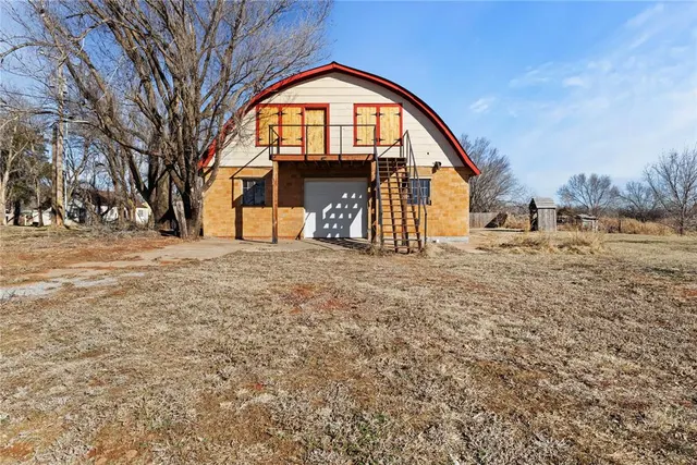 Photo 5 — 22676 N Route 66, Clinton, OK 73601