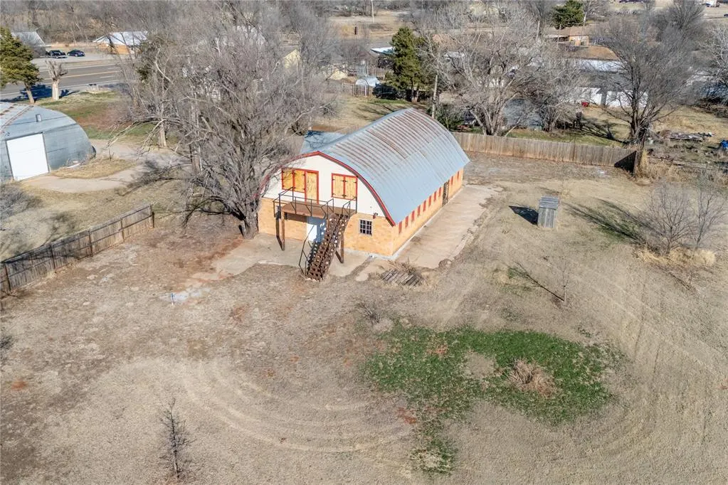 Photo 18 — 22676 N Route 66, Clinton, OK 73601
