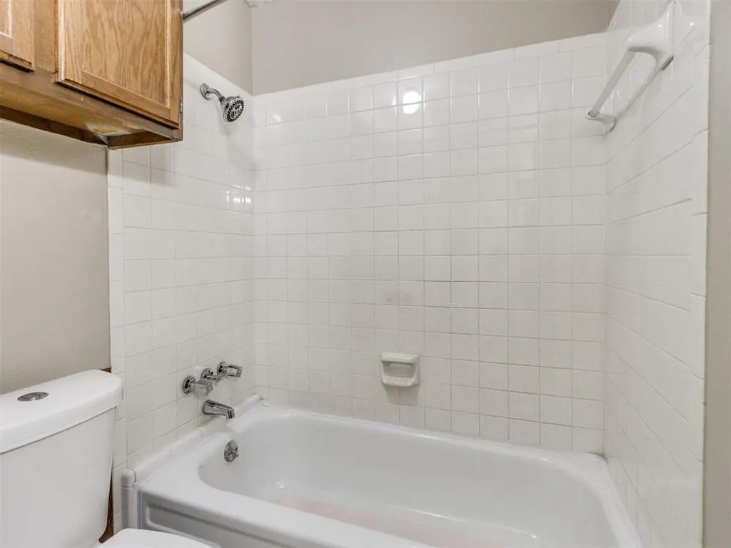 Photo 39 — 6813 NW 64th Terrace, Oklahoma City, OK 73132