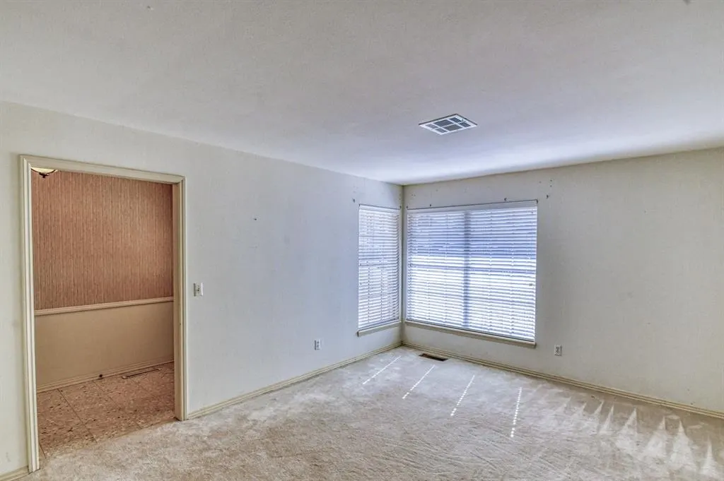 Photo 5 — 3209 NW 61st Terrace, Oklahoma City, OK 73112
