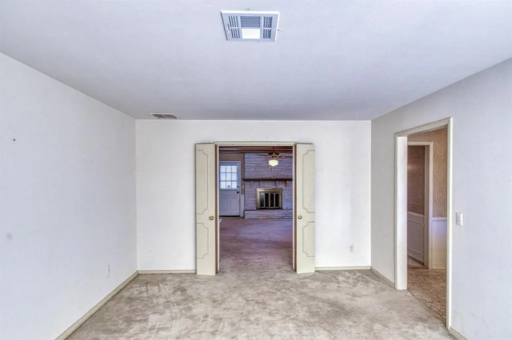 Photo 7 — 3209 NW 61st Terrace, Oklahoma City, OK 73112