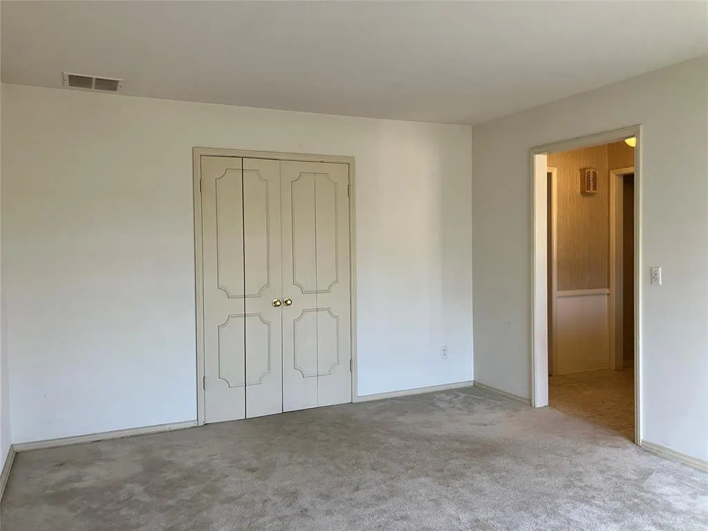 Photo 8 — 3209 NW 61st Terrace, Oklahoma City, OK 73112