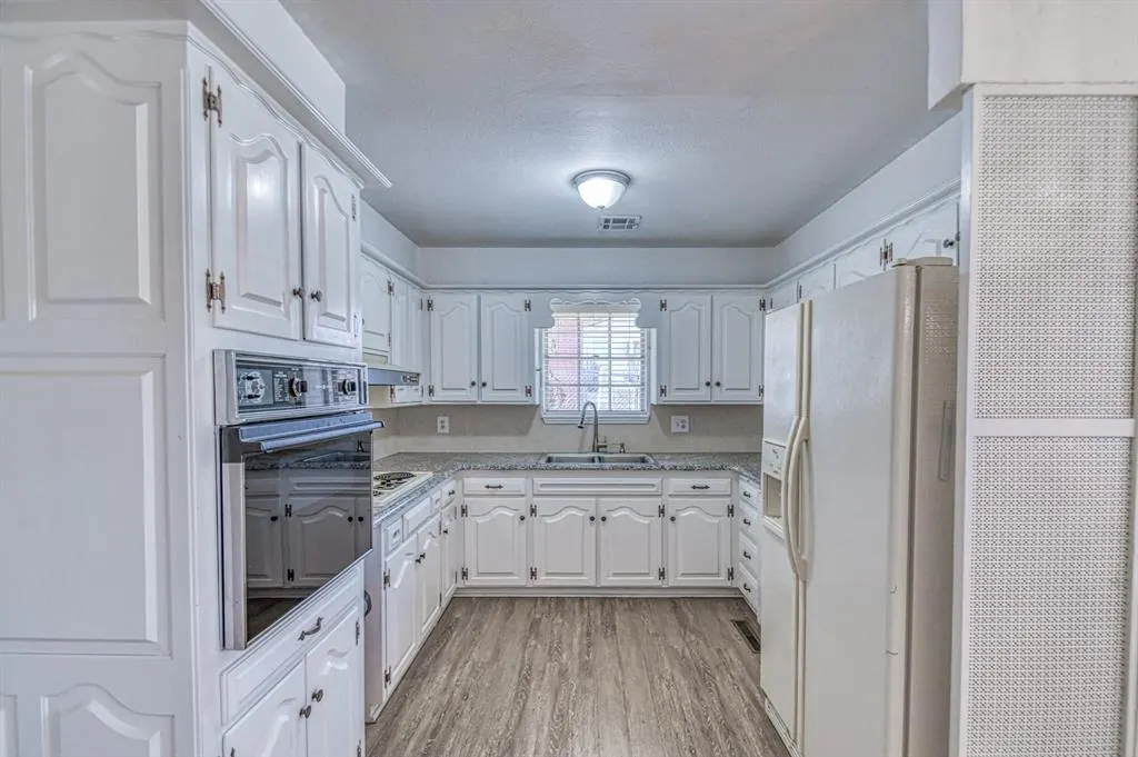 Photo 14 — 3209 NW 61st Terrace, Oklahoma City, OK 73112
