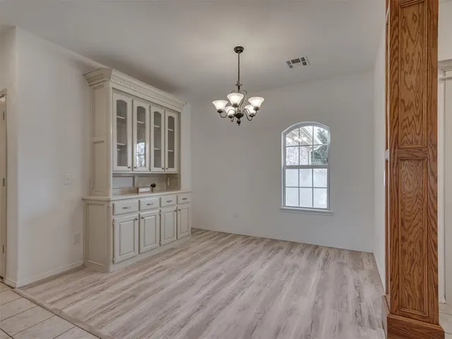 Photo 4 — 1509 Willow Road, Blanchard, OK 73010