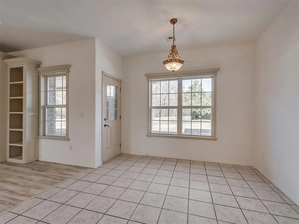 Photo 13 — 1509 Willow Road, Blanchard, OK 73010