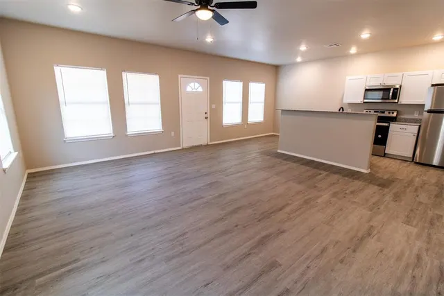 Photo 3 — 308 NW 122nd Street A & B, Oklahoma City, OK 73114