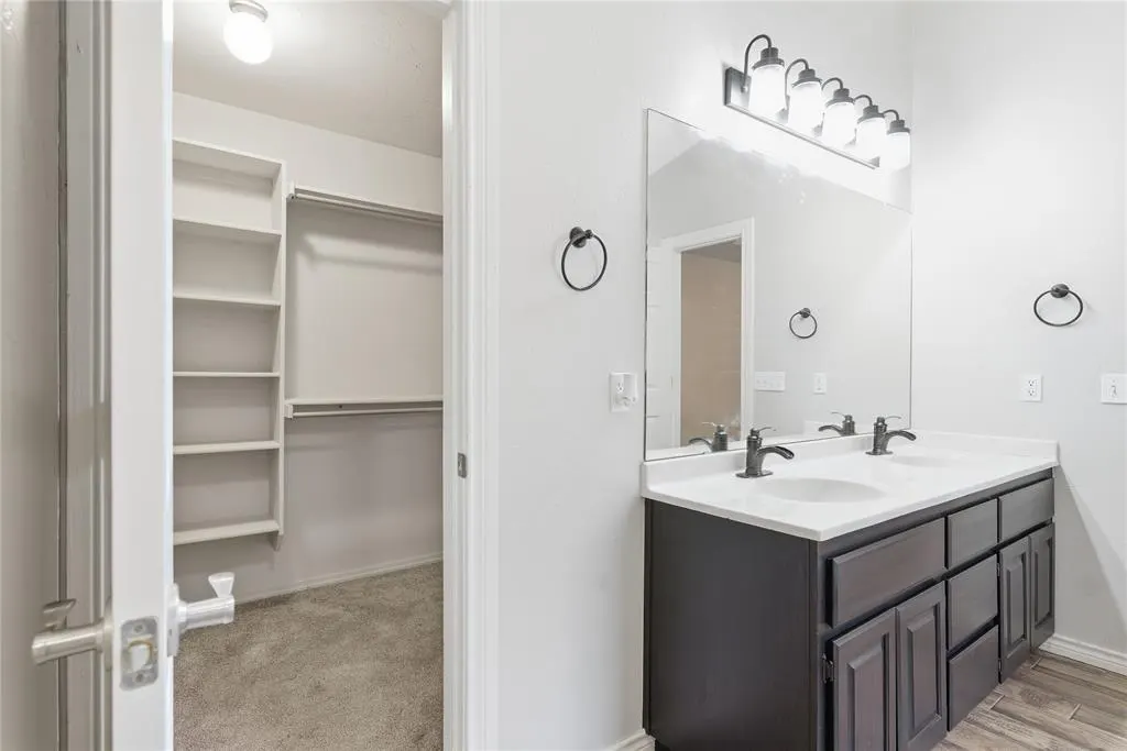 Photo 21 — 128 Eagle Circle, Elk City, OK 73644