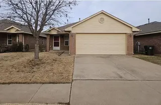 Sold home at 931 Beaumont Square