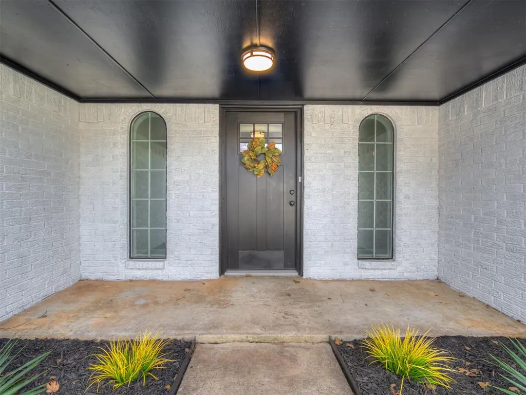 Photo 3 — 1724 Mimosa Lane, Newcastle, OK 73065