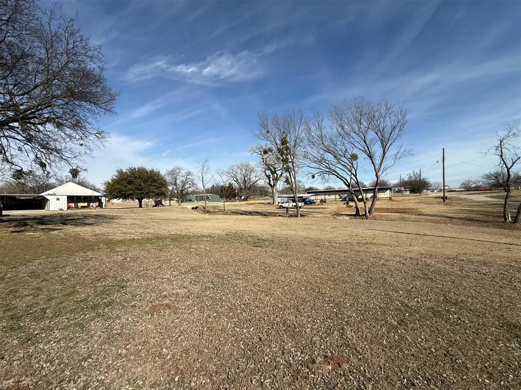 Photo 7 — 215 W K Street, Ringling, OK 73456