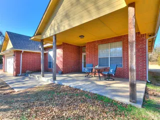 Sold home at 11521 Canyon Oaks Drive #14