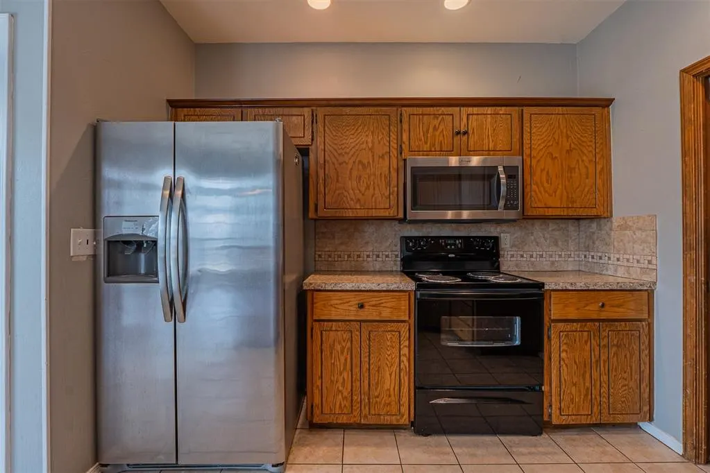 Photo 17 — 1514 Southern Hills Drive, Ardmore, OK 73401