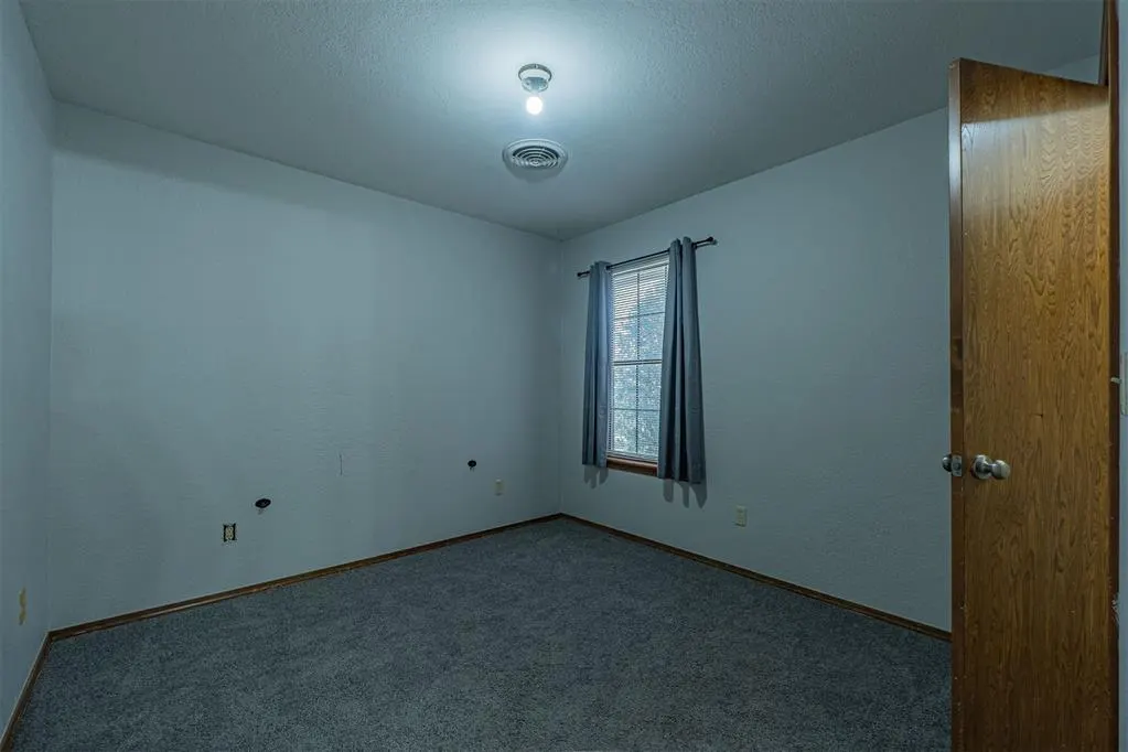 Photo 26 — 1514 Southern Hills Drive, Ardmore, OK 73401