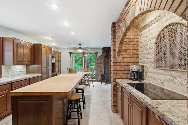 Photo 5 — 5832 Arrowhead Drive, Sand Springs, OK 74063