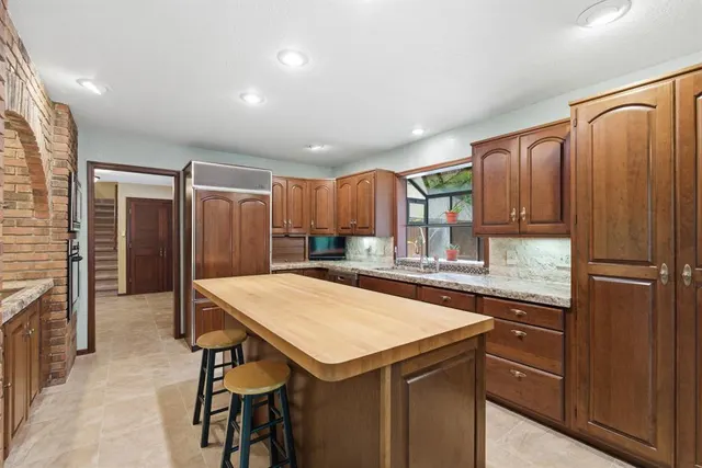 Photo 7 — 5832 Arrowhead Drive, Sand Springs, OK 74063