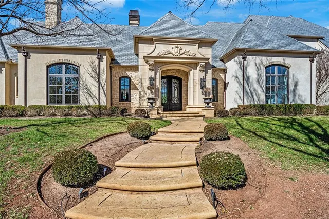 Photo 2 — 14815 Dalea Drive, Oklahoma City, OK 73142
