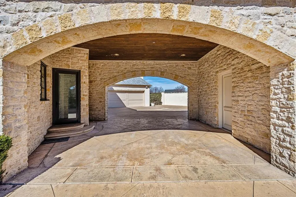 Photo 3 — 14815 Dalea Drive, Oklahoma City, OK 73142