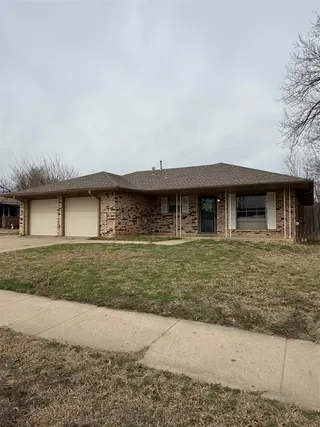 Sold home at 6415 NW Arrowhead Drive