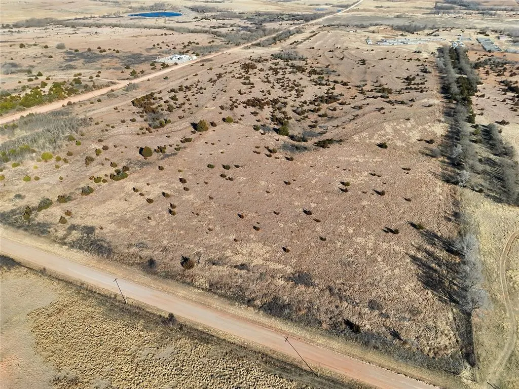 Photo 2 — 9634 N 1690 Road, Reydon, OK 73660