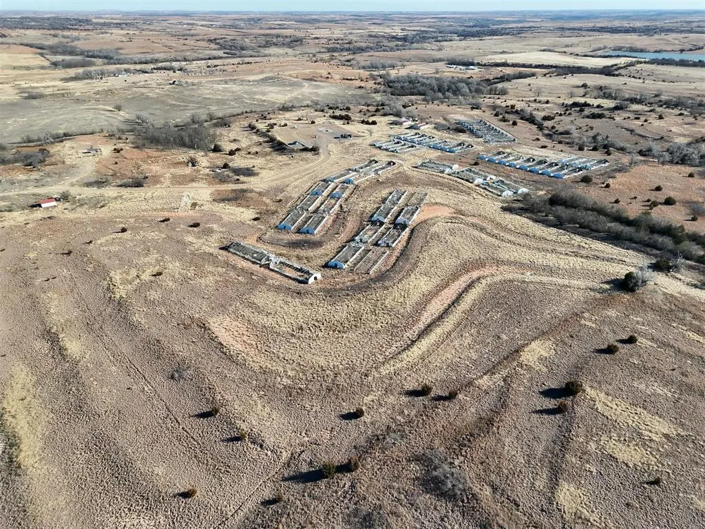 Photo 12 — 9634 N 1690 Road, Reydon, OK 73660