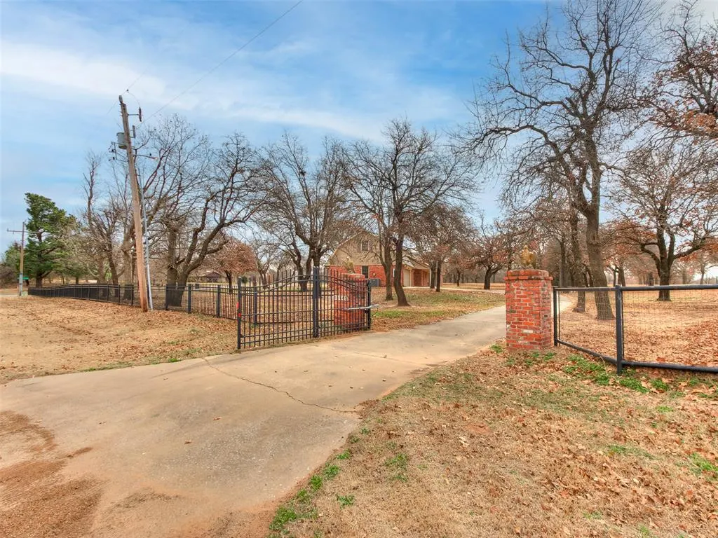 Photo 9 — 12841 Rock Springs Road, Jones, OK 73049