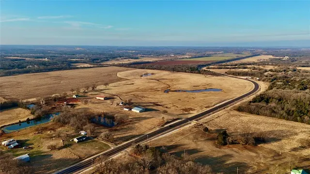 Photo 6 — 16500 E Danforth Road, Luther, OK 73054