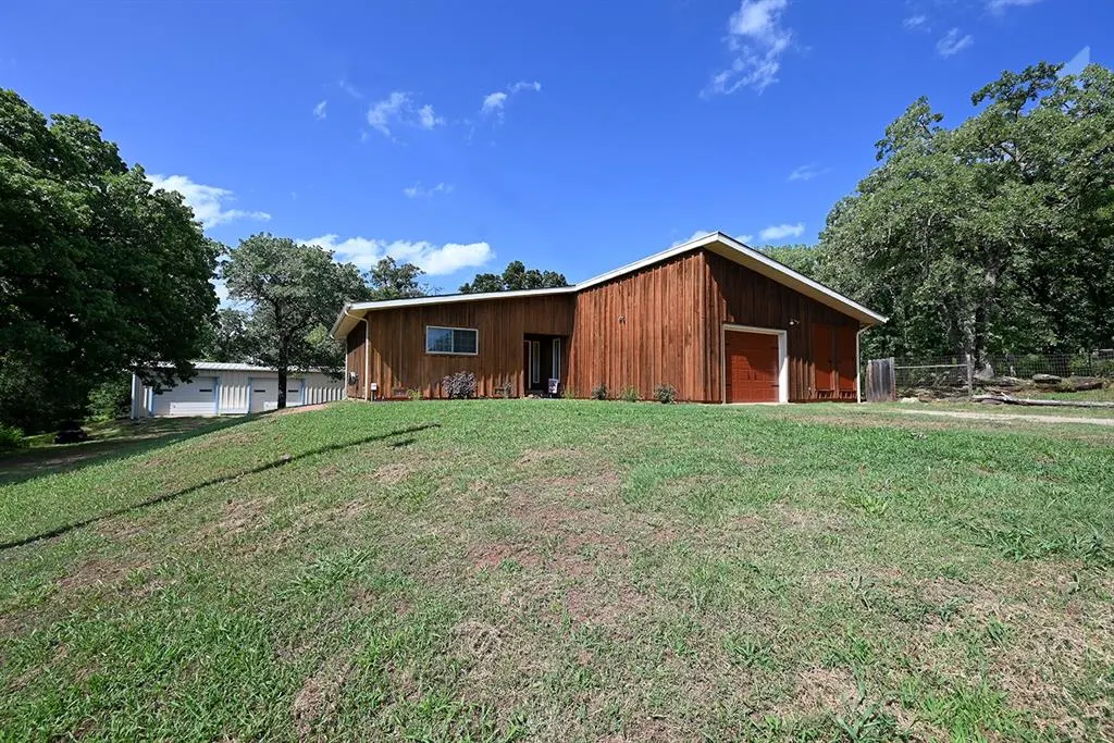 Photo 2 — 4908 E Clayton Lane, Stillwater, OK 74075