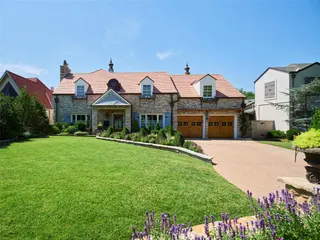 Sold home at 1102 Huntington Avenue