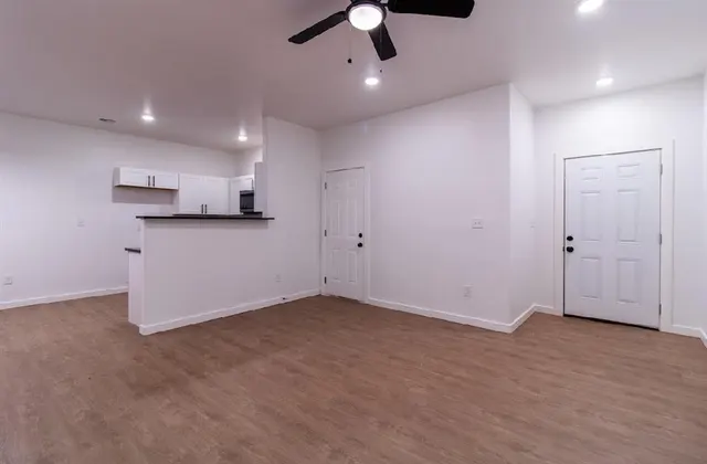 Photo 3 — 8801 N Walker Avenue A, Oklahoma City, OK 73114