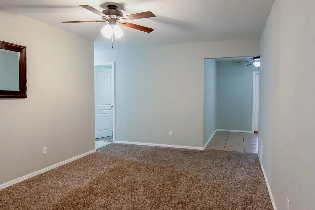 Photo 4 — 4321 Epperly Drive, Del City, OK 73115