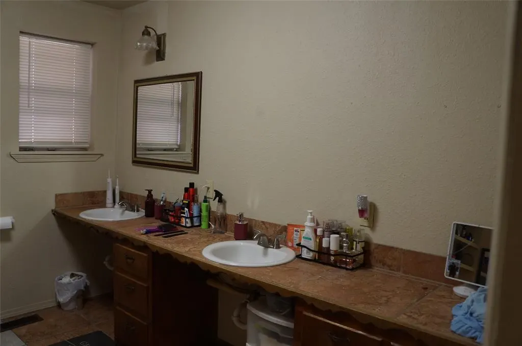 Photo 9 — 324 W Comanche Street, Purcell, OK 73080