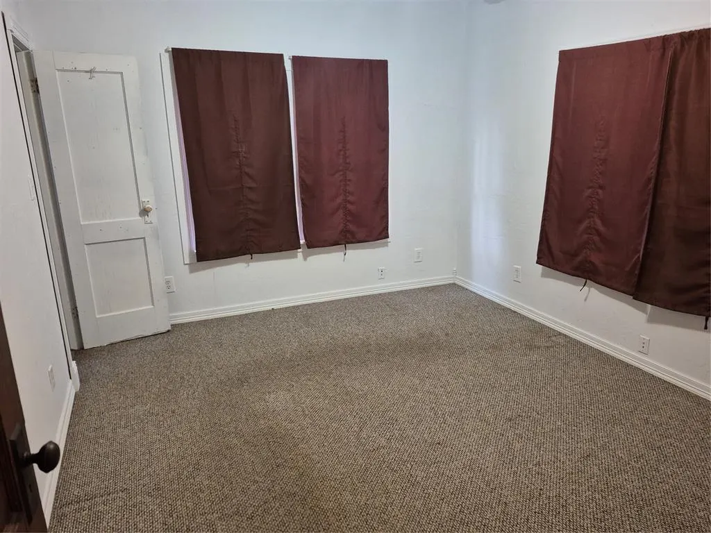 Photo 6 — 609 W Central Boulevard, Anadarko, OK 73005