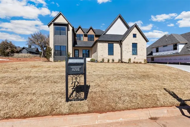 Photo 6 — 8201 Amber Ridge Drive, Edmond, OK 73034