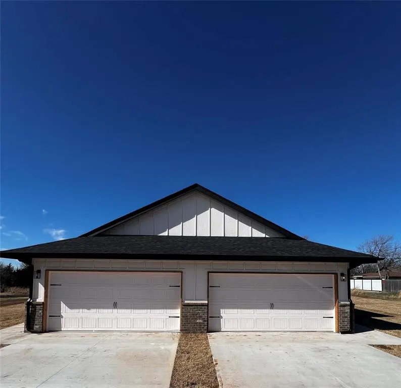 Photo 2 — 8801 N Walker Avenue B, Oklahoma City, OK 73114