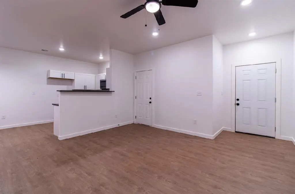 Photo 3 — 8801 N Walker Avenue B, Oklahoma City, OK 73114