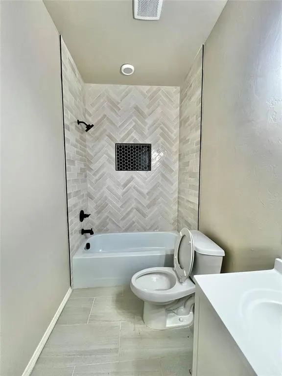 Photo 14 — 8801 N Walker Avenue B, Oklahoma City, OK 73114