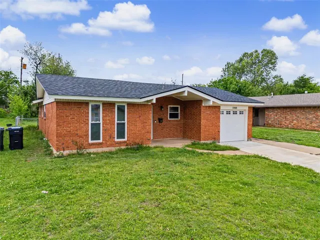 Photo 2 — 1000 NW 104th Street, Oklahoma City, OK 73114