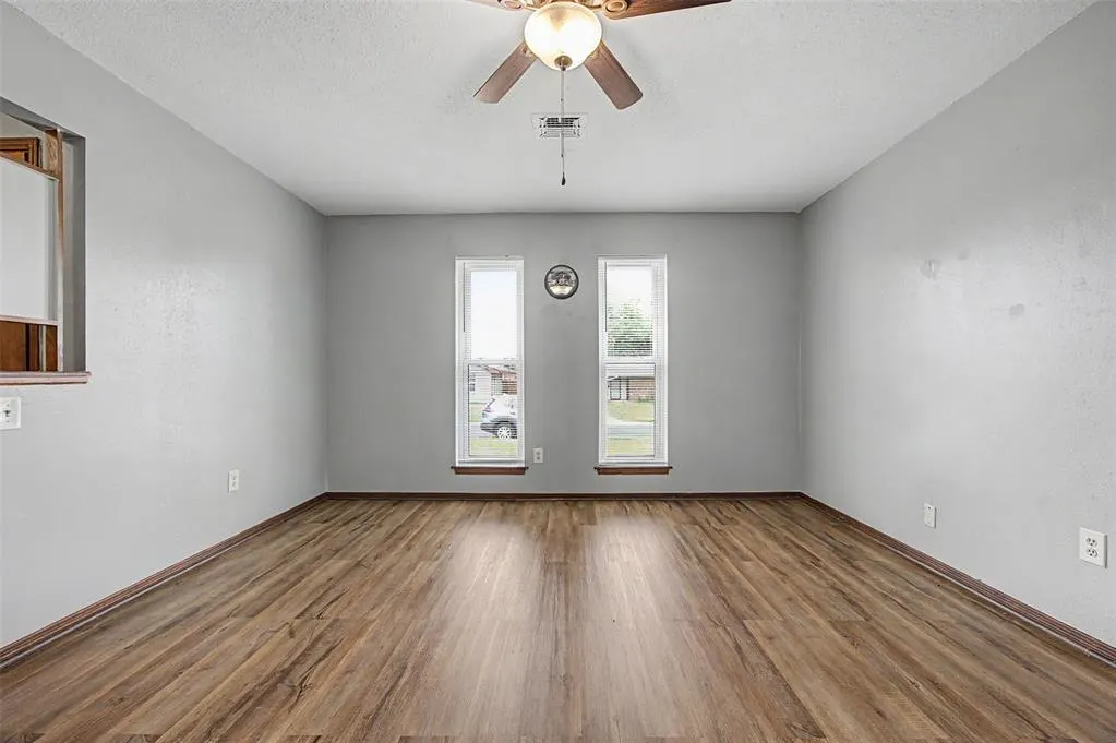 Photo 10 — 1000 NW 104th Street, Oklahoma City, OK 73114