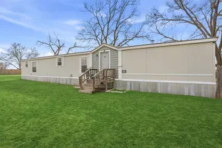 Sold home at 919 S Maple Avenue