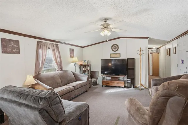 Photo 7 — 919 S Maple Avenue, Erick, OK 73645
