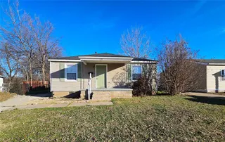 Sold home at 135 W Lilac Lane