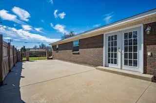 Sold home at 2900 SW 61st Street