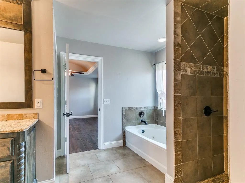 Photo 19 — 5005 NW 153rd Street, Edmond, OK 73013